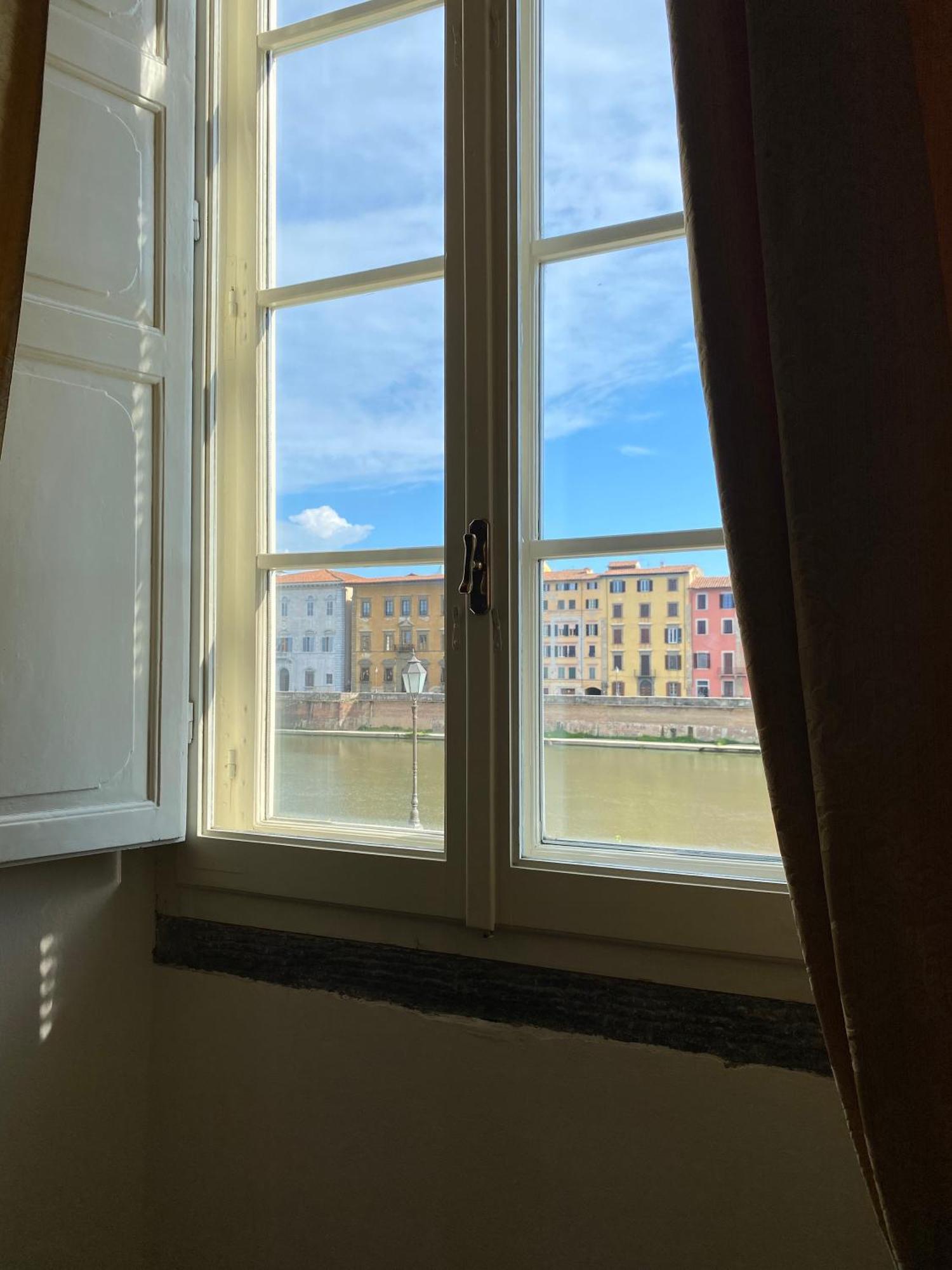 L'Antica Casa Sui Lungarni Di Pisa Hotel ภายนอก รูปภาพ