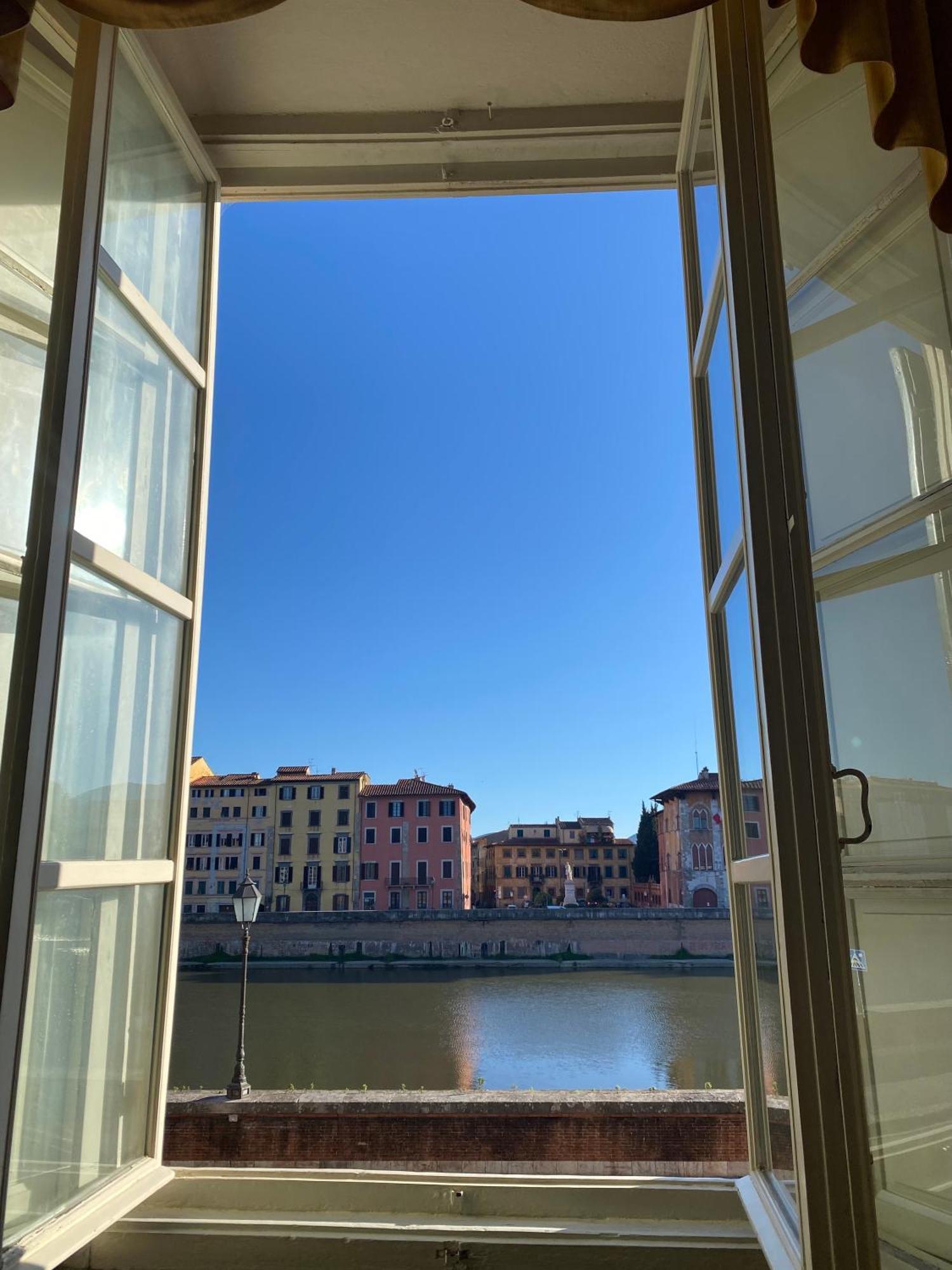 L'Antica Casa Sui Lungarni Di Pisa Hotel ภายนอก รูปภาพ